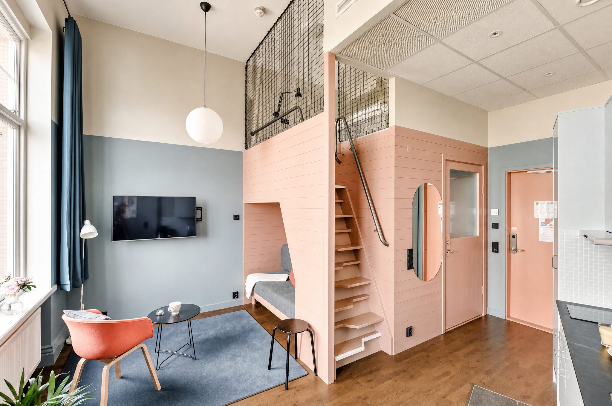 Single Loft Studio